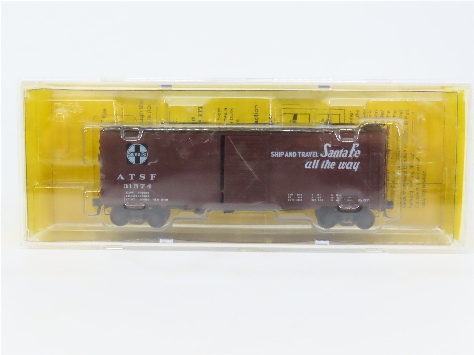HO Scale Kadee 4035 ATSF Santa Fe 40' Box Car 31374 RTR