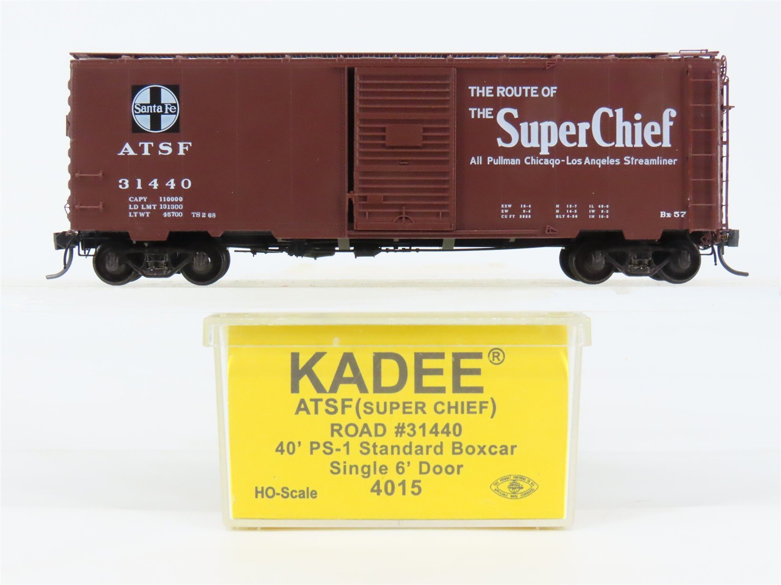 HO Scale Kadee 4015 ATSF Santa Fe 40' PS-1 Box Car 31440 RTR