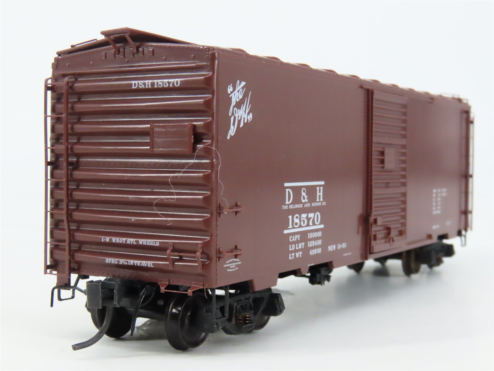 HO Scale Kadee 4010 D&H Delaware & Hudson 40' Box Car 18570 RTR