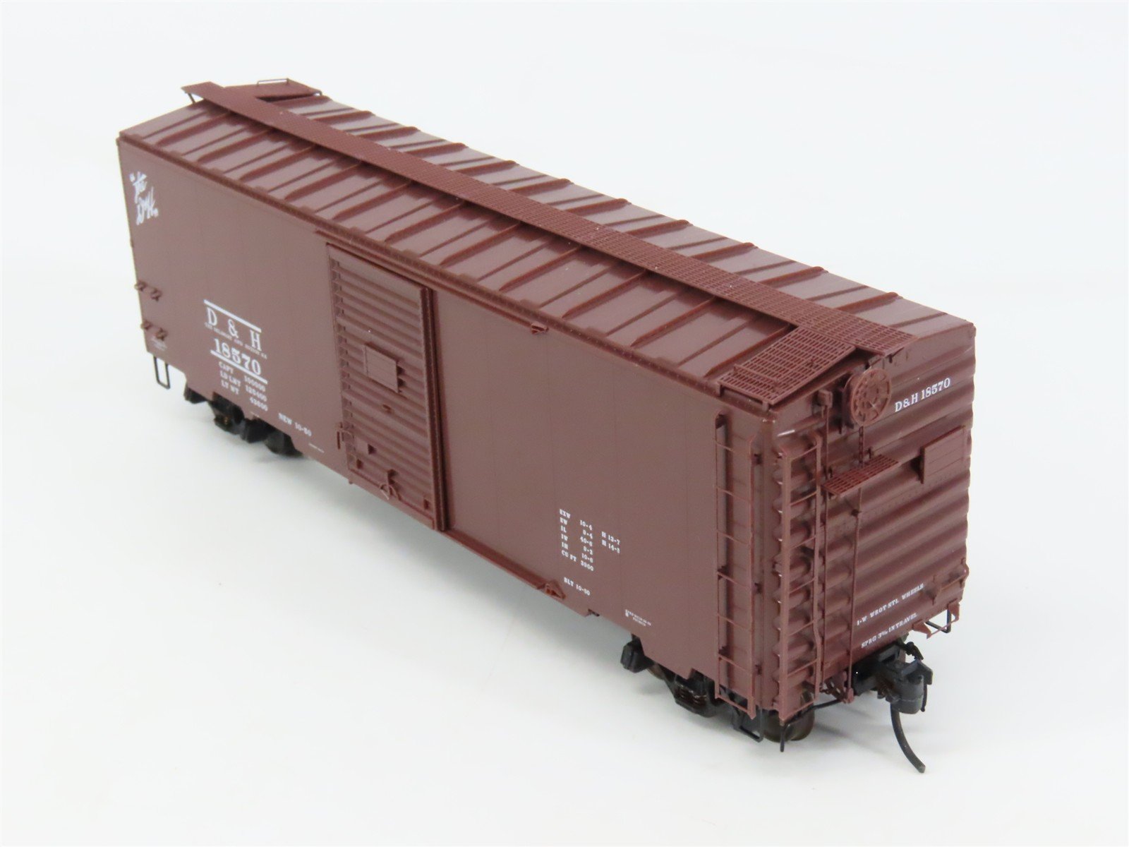 HO Scale Kadee 4010 D&H Delaware & Hudson 40' Box Car 18570 RTR