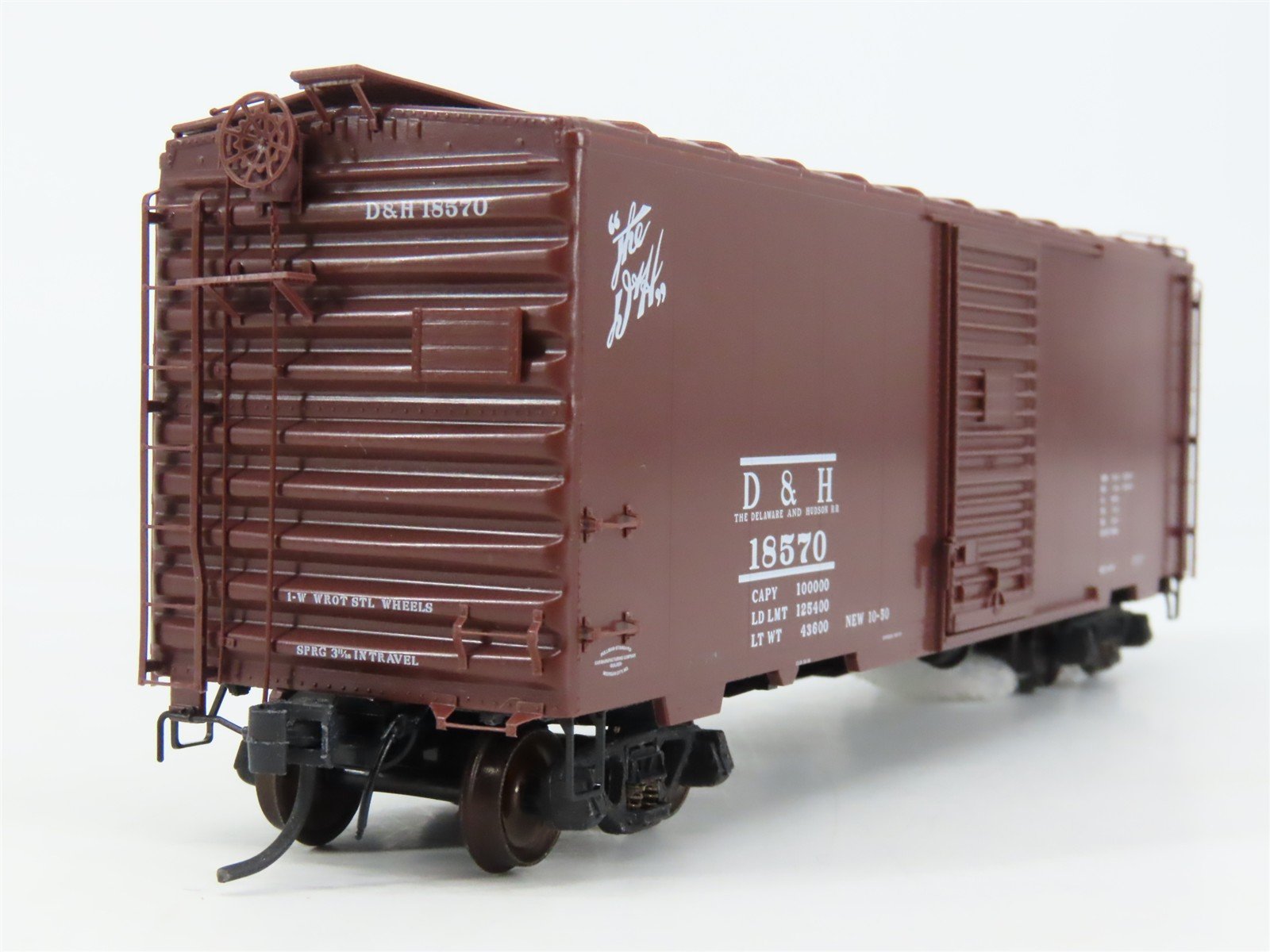 HO Scale Kadee 4010 D&H Delaware & Hudson 40' Box Car 18570 RTR