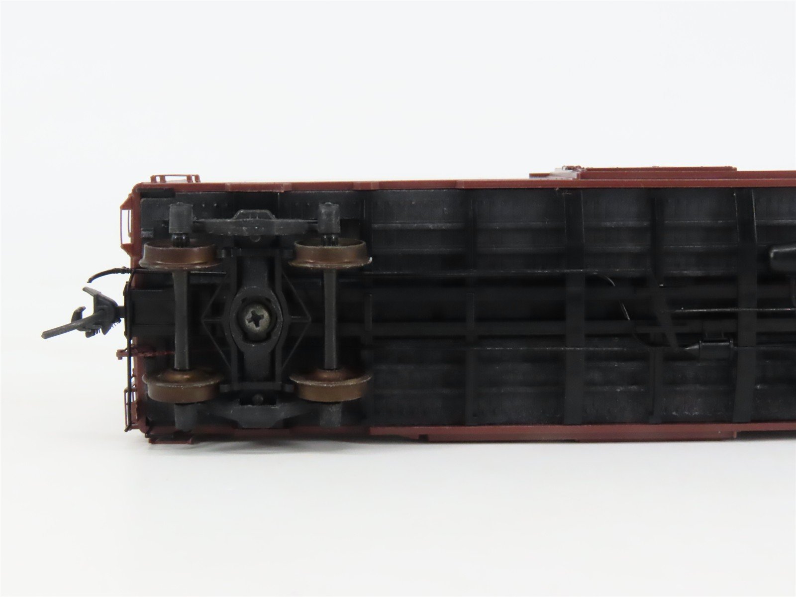 HO Scale Kadee 4010 D&H Delaware & Hudson 40' Box Car 18570 RTR
