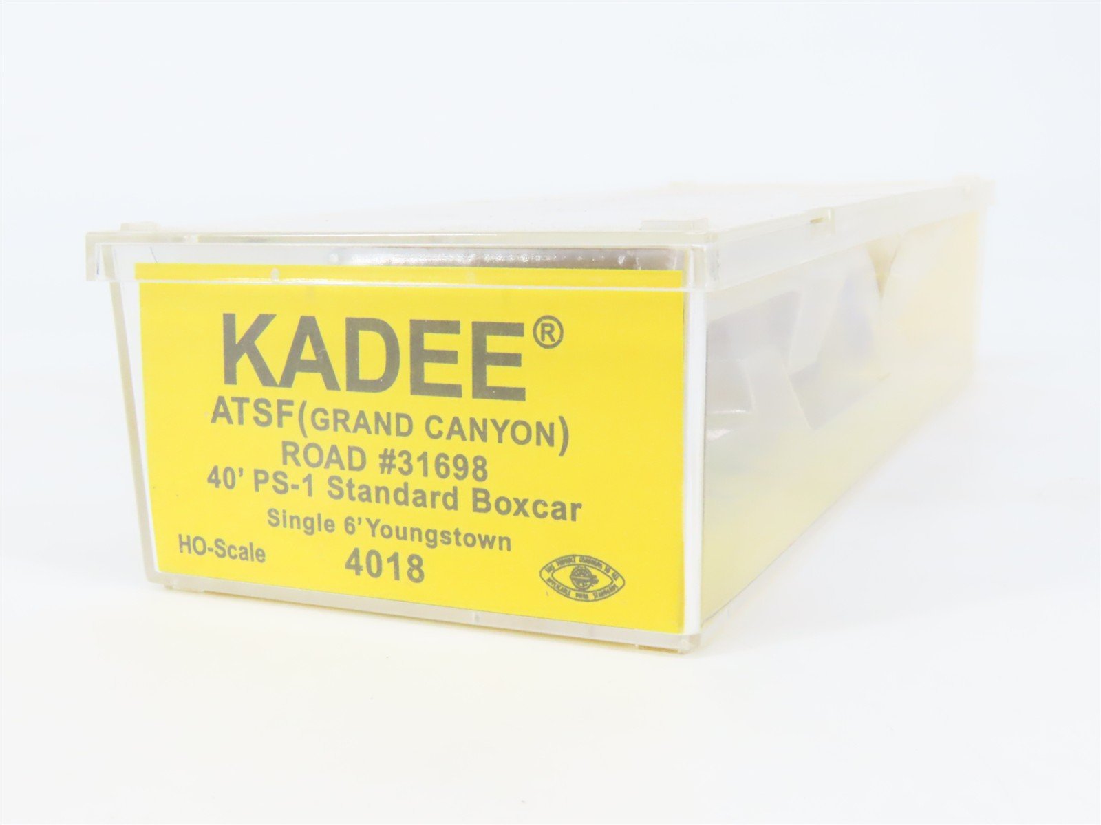 HO Scale Kadee 4018 ATSF Santa Fe 40' Box Car 31698 RTR