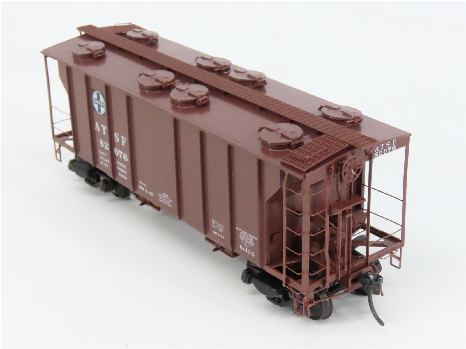 HO Scale Kadee 8210 ATSF Santa Fe 2-Bay PS-2 Covered Hopper 82076 RTR
