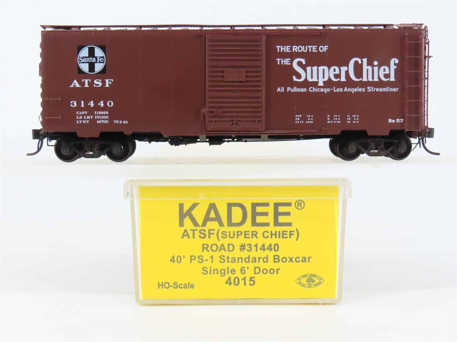 HO Scale Kadee 4015 ATSF Santa Fe 40' PS-1 Standard Box Car 31440 RTR