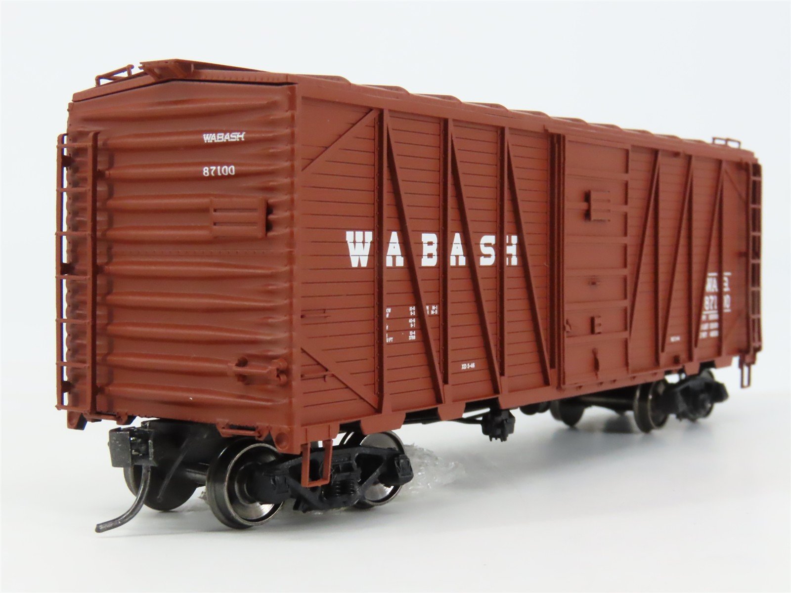HO Scale InterMountain 46077-11 WAB Wabash 40' Box Car 87100 RTR