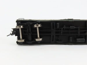 HO Scale InterMountain 48201-08 H. P. Hood & Sons Pfaudler Milk Tank Car RTR
