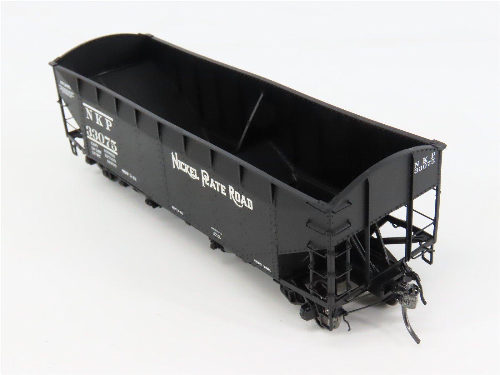 HO Scale InterMountain 47157-01 NKP Nickel Plate Road 2-Bay Open Top Hopper RTR