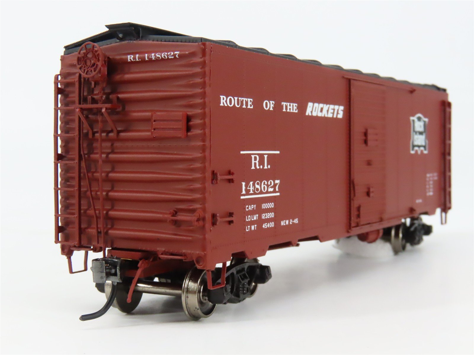 HO Scale InterMountain 45804-15 RI Rock Island 40' Box Car 148627 RTR