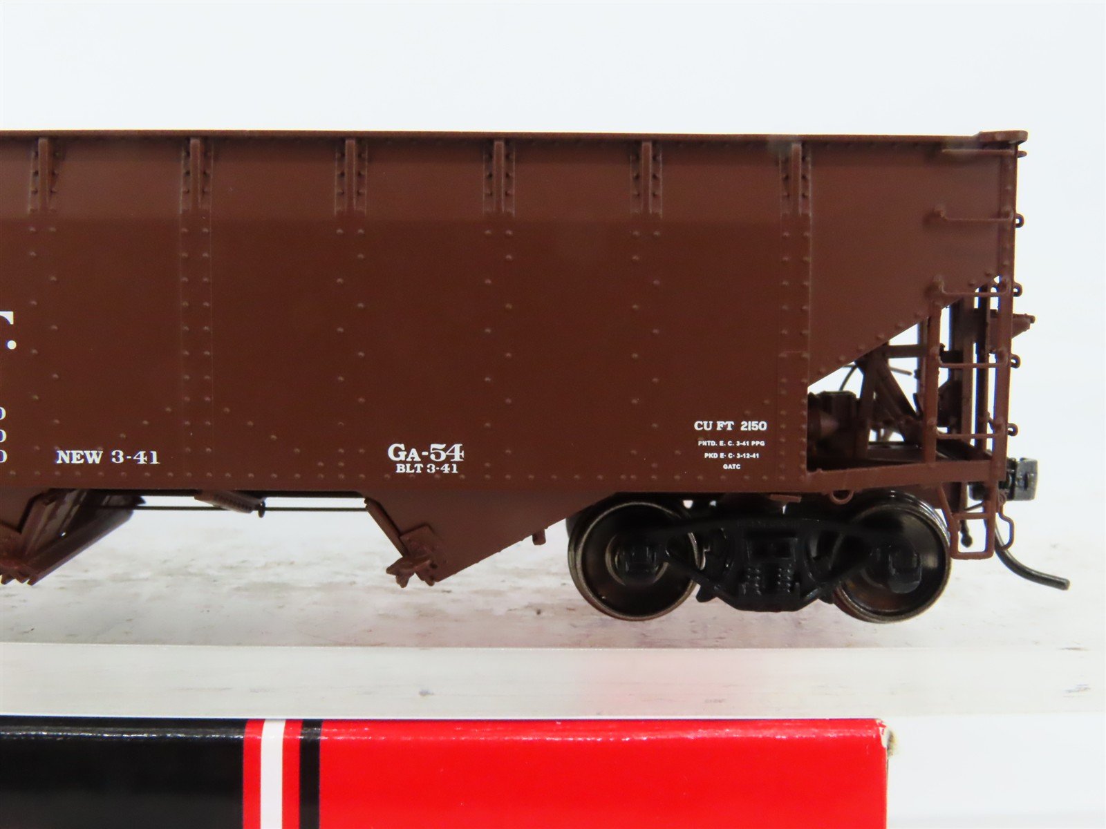 HO Scale InterMountain 47150-04 ATSF Santa Fe 2-Bay Open Top Hopper 180926 RTR