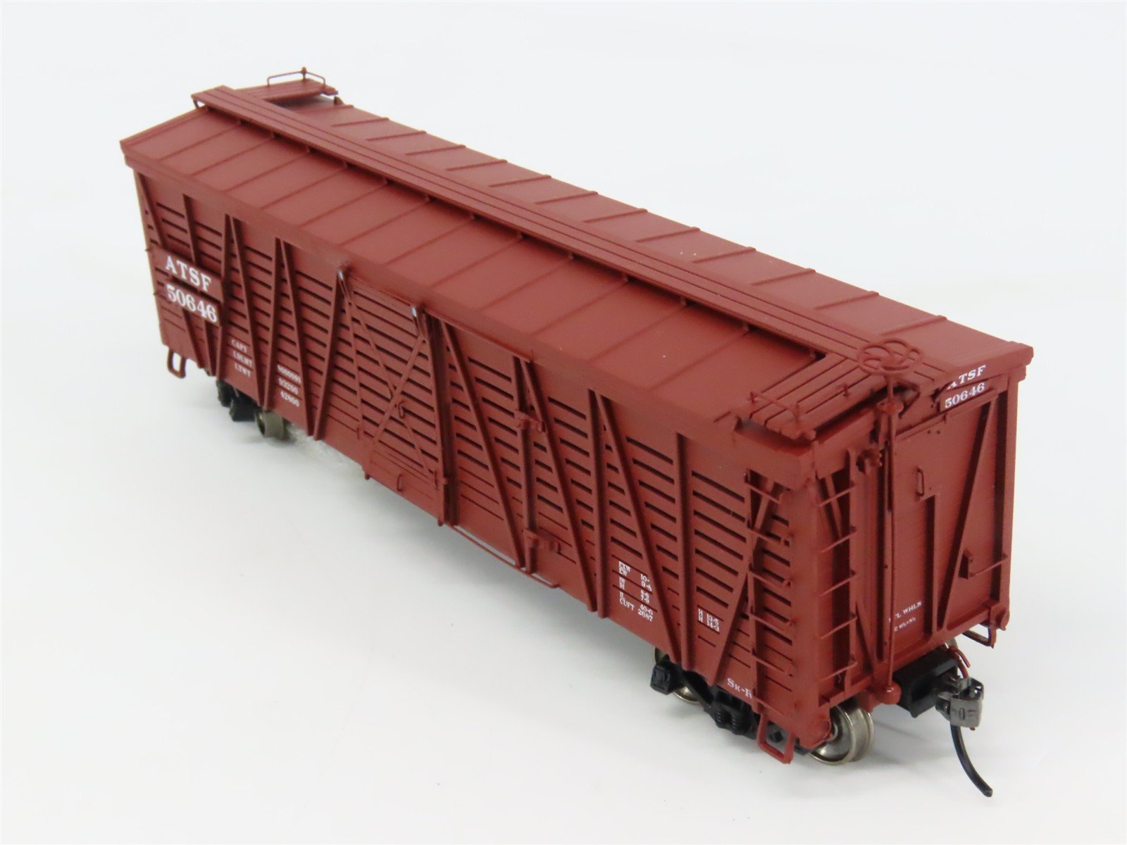 HO Scale InterMountain 47907-04 ATSF Santa Fe 40' Stock/Cattle Car 50646 RTR