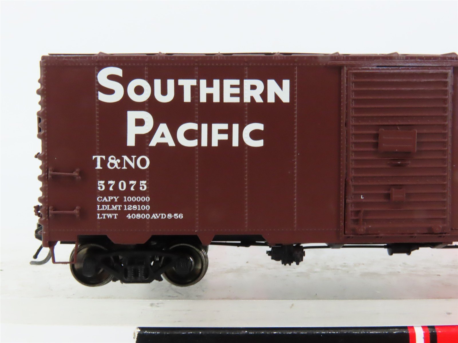 HO Scale InterMountain 46021-04 SP Southern Pacific 40' Box Car 57075 RTR