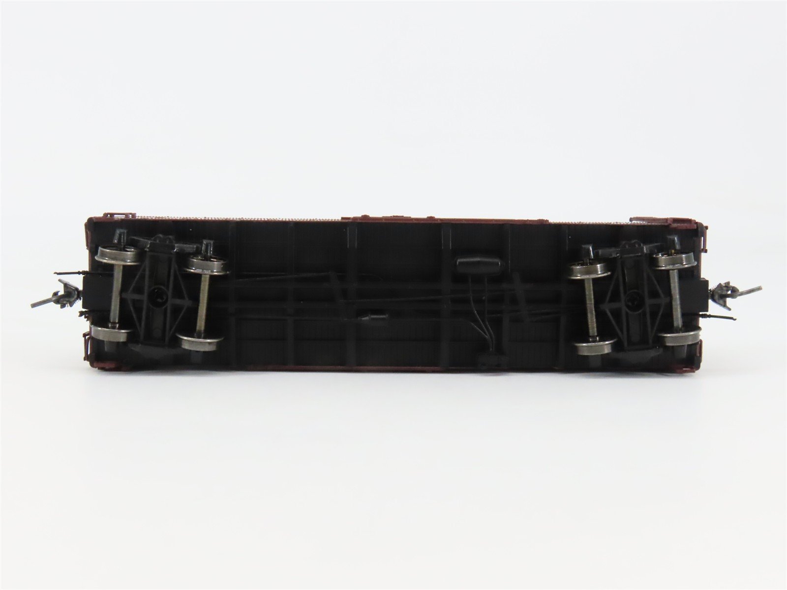 HO Scale InterMountain 46021-04 SP Southern Pacific 40' Box Car 57075 RTR