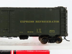 HO Scale InterMountain 46712P-02 PFE Pacific Fruit Express Reefer 907 RTR