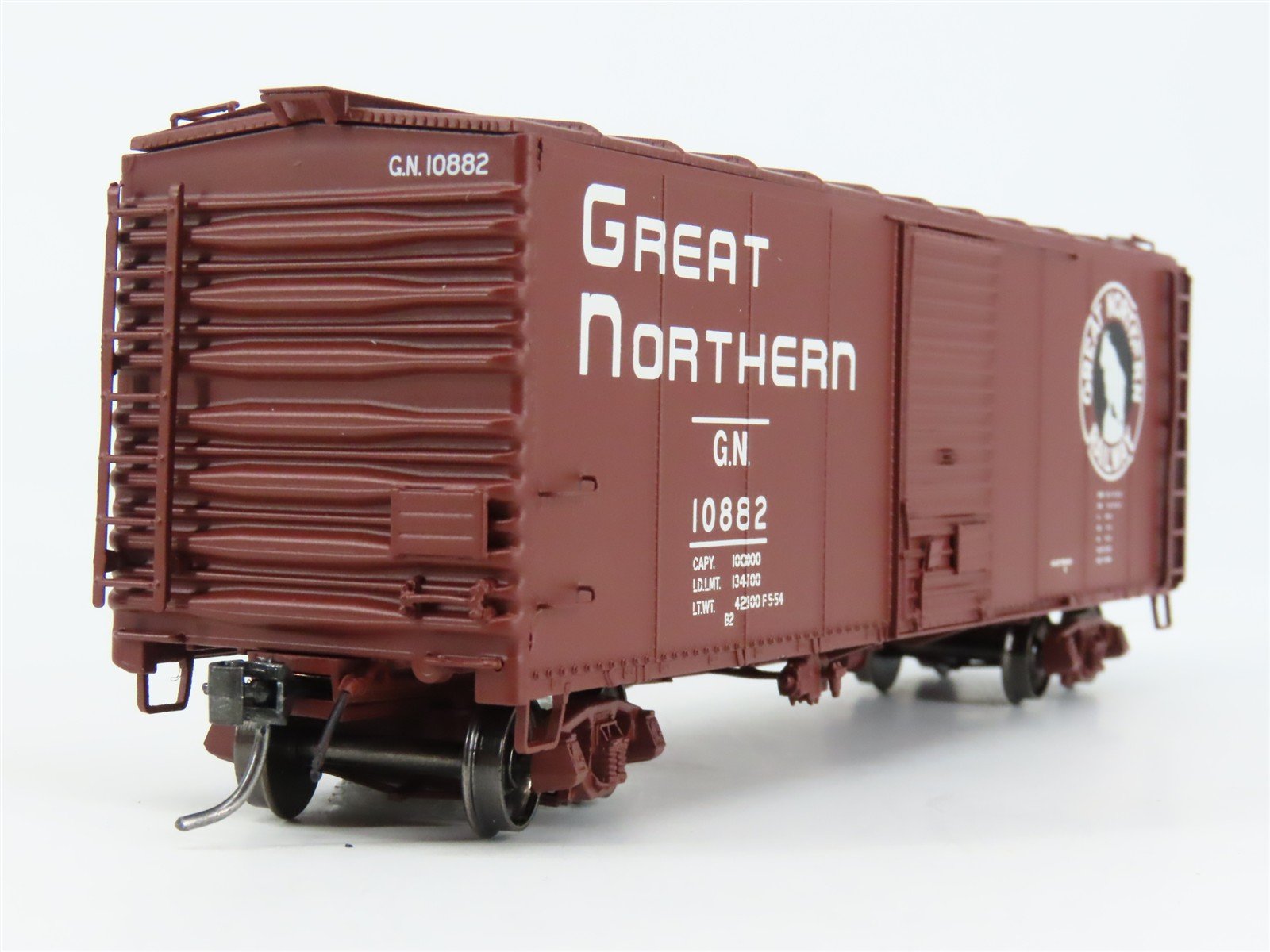 HO Scale InterMountain 46054-11 GN Great Northern 40' Box Car 10882 RTR
