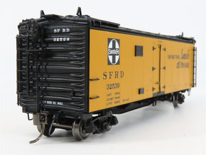 HO Scale InterMountain 46109-41 SFRD Santa Fe Reefer 32539 RTR