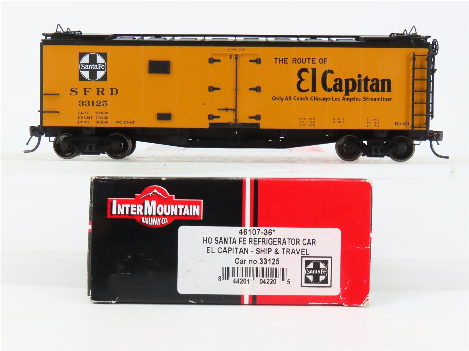 HO Scale InterMountain 46107-36 ATSF Santa Fe Reefer 33125 RTR