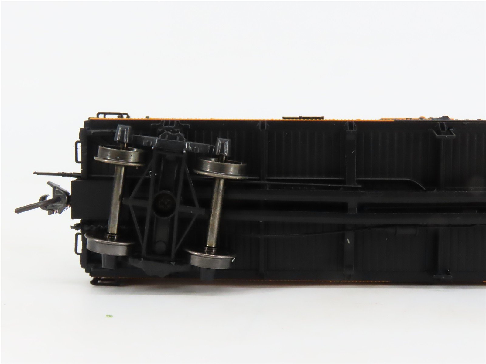 HO Scale InterMountain 46109-34 SFRD Santa Fe Reefer 32496 RTR