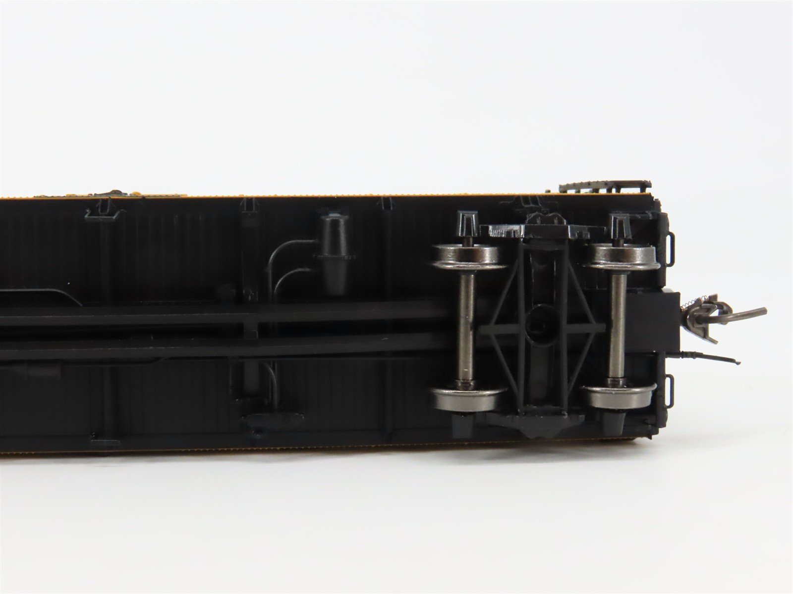 HO Scale InterMountain 46109-39 SFRD Santa Fe Reefer 32222 RTR
