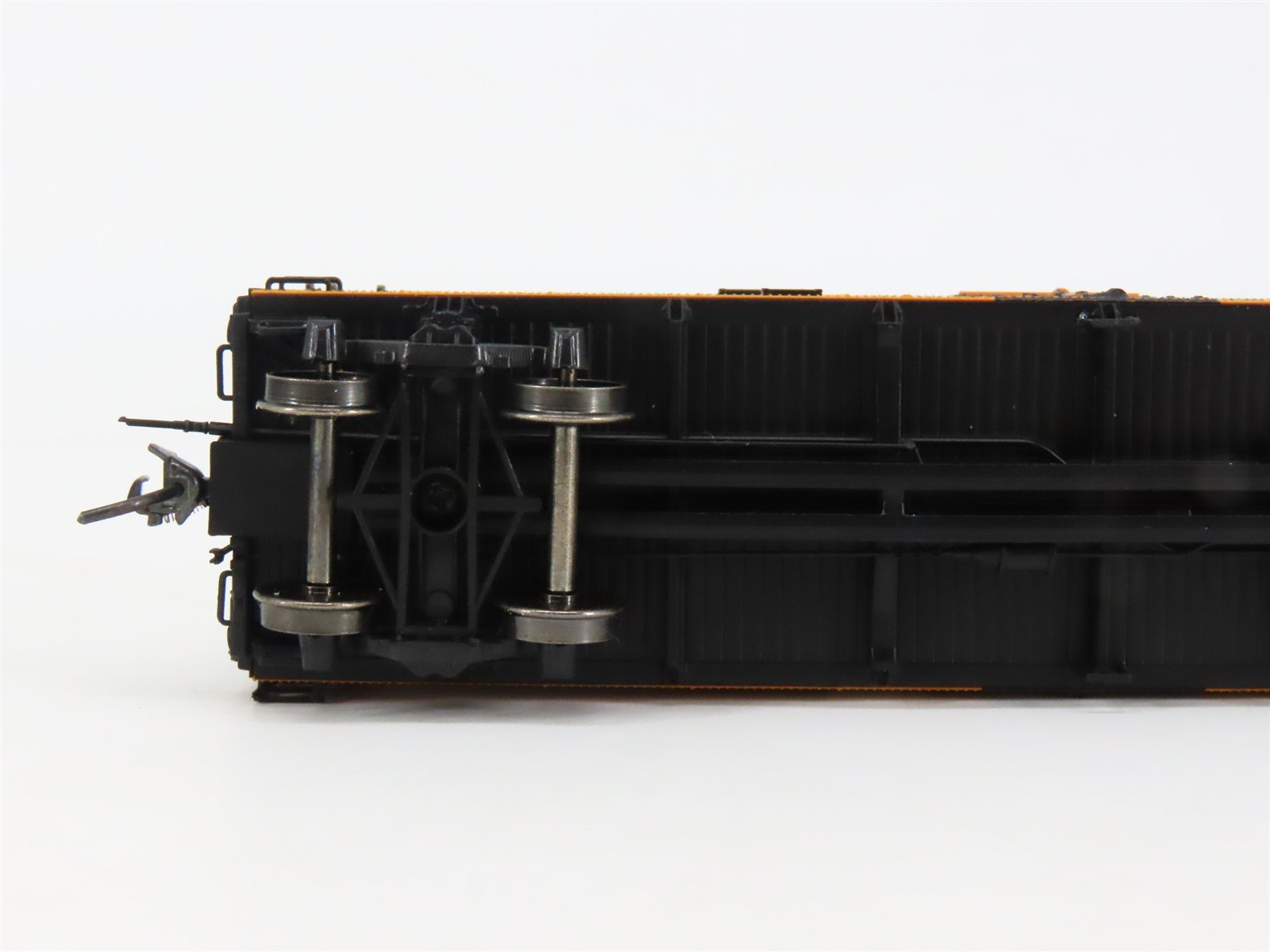 HO Scale InterMountain 46109-32 SFRD Santa Fe Reefer 31957 RTR