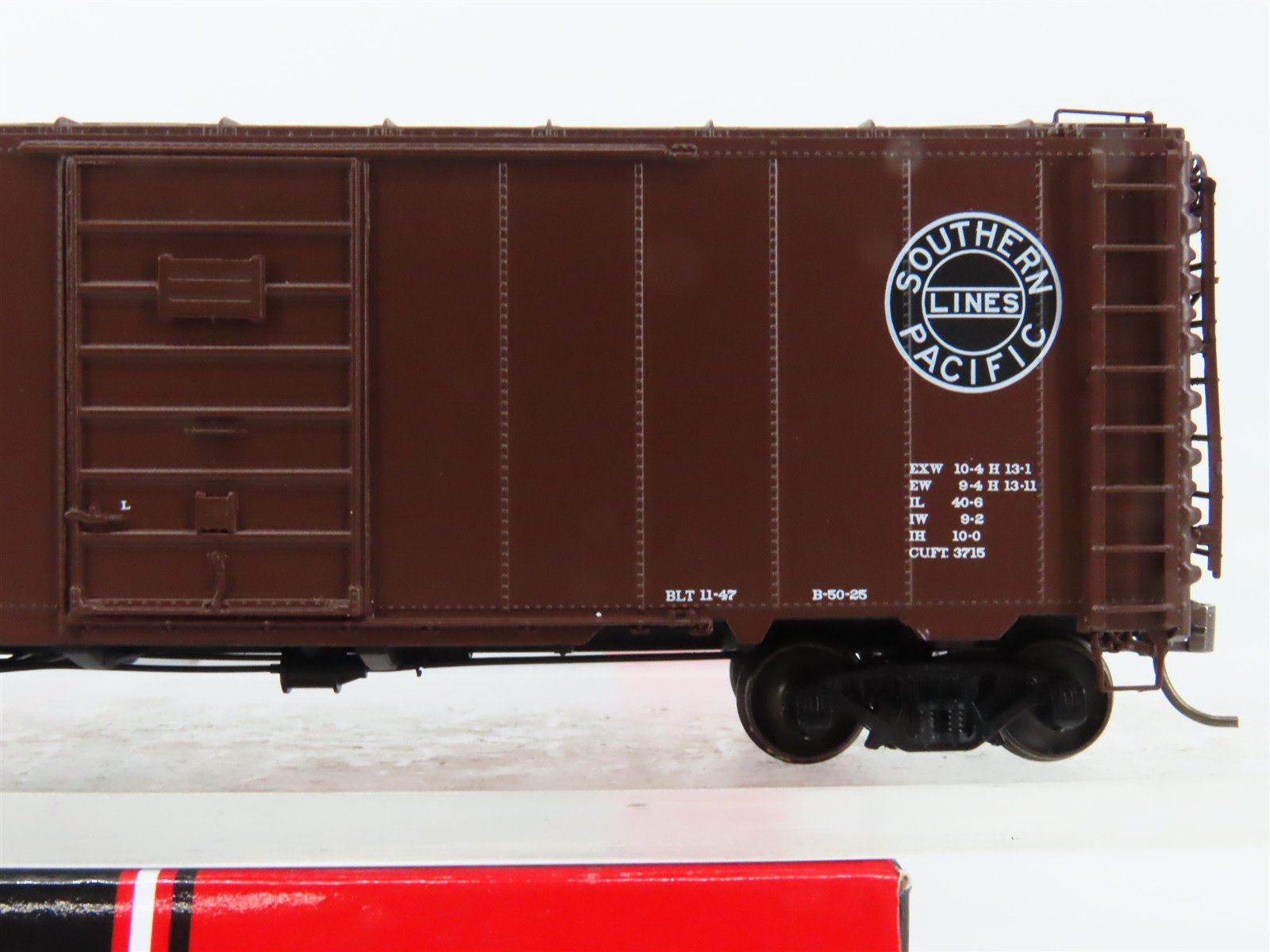 HO Scale InterMountain 46014-21 SP Southern Pacific 40' Box Car 55944 RTR