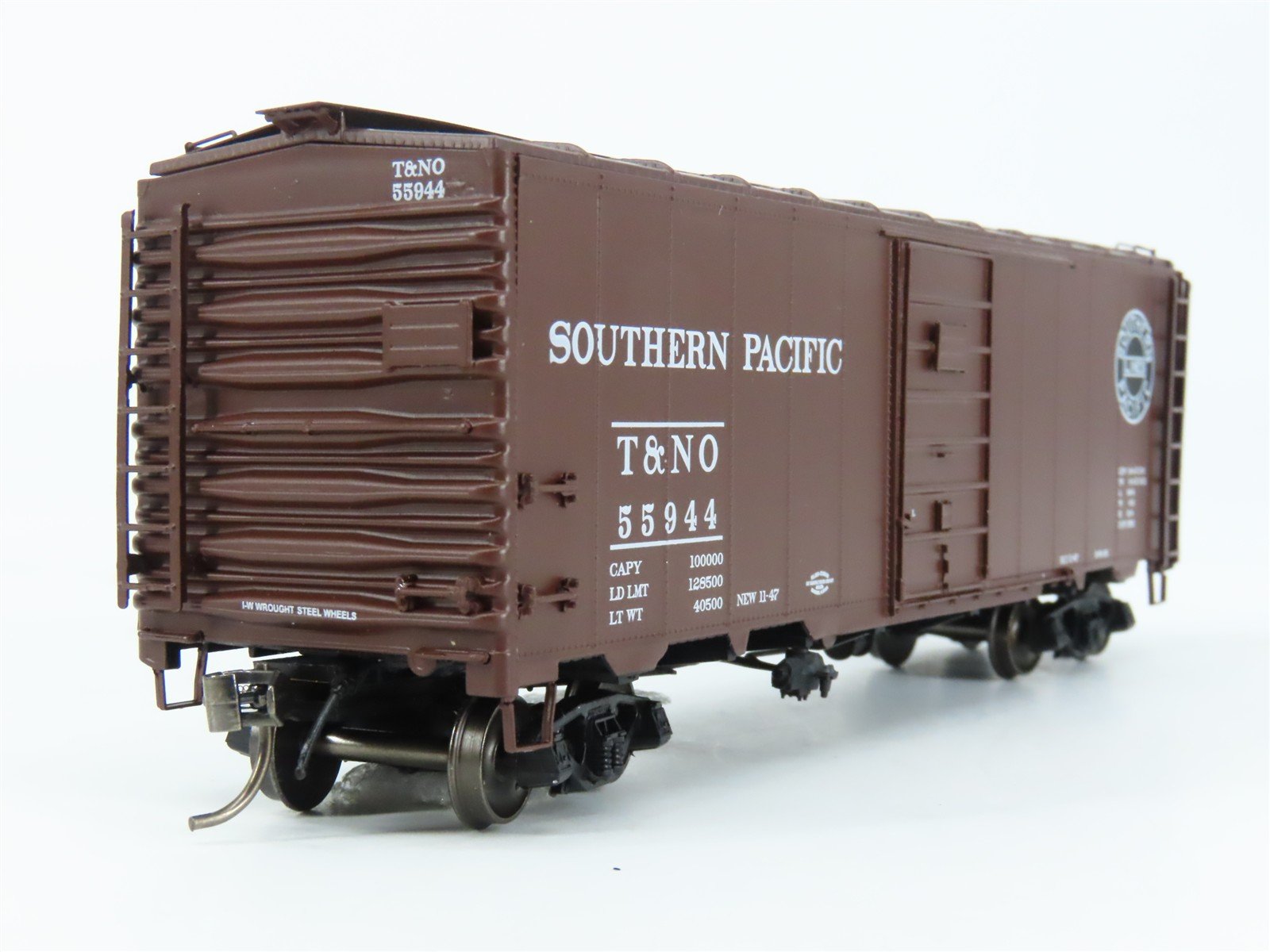 HO Scale InterMountain 46014-21 SP Southern Pacific 40' Box Car 55944 RTR