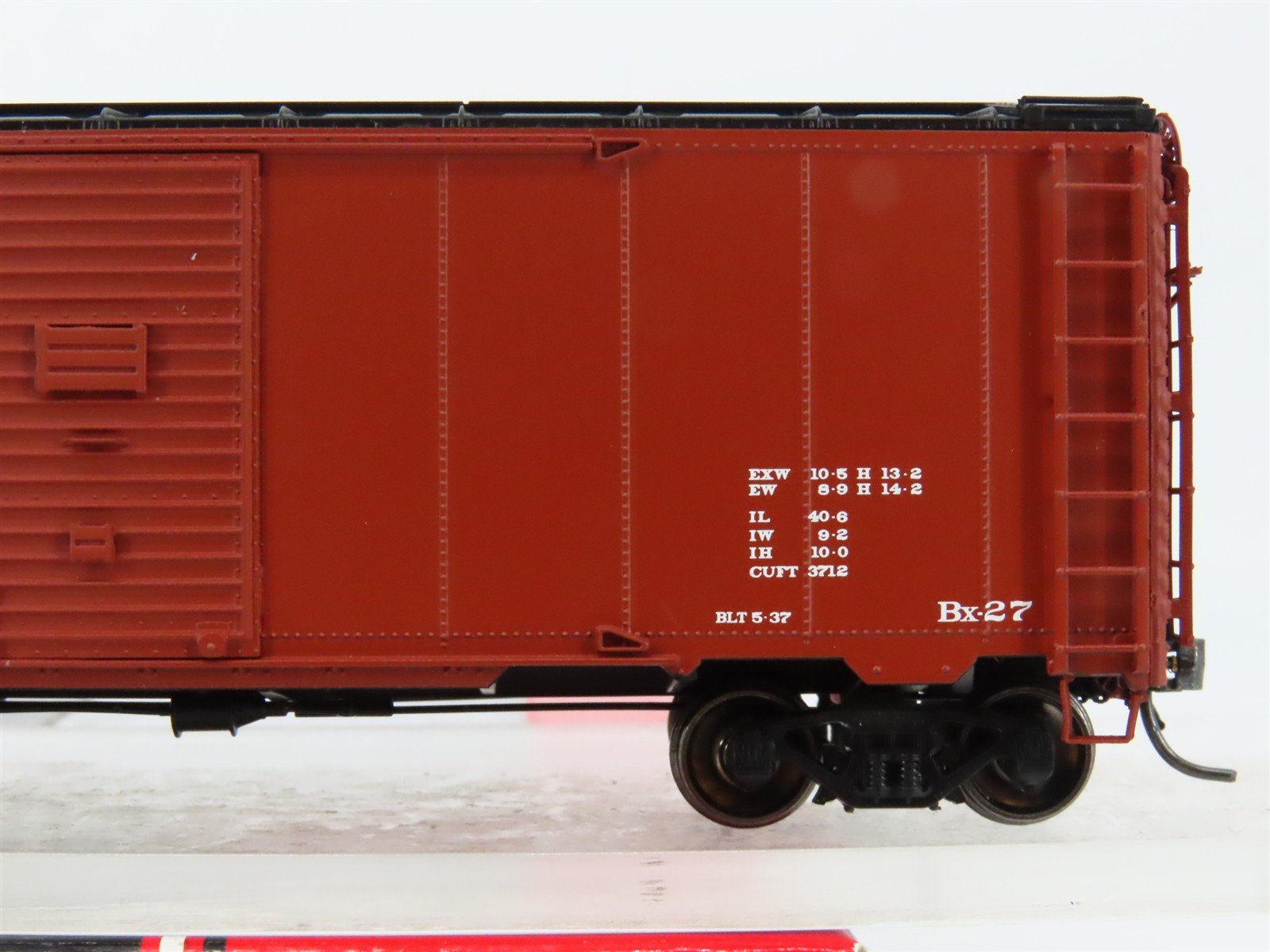 HO Scale InterMountain 45739-07 ATSF Santa Fe 40' 1937 AAR Box Car 136526 RTR