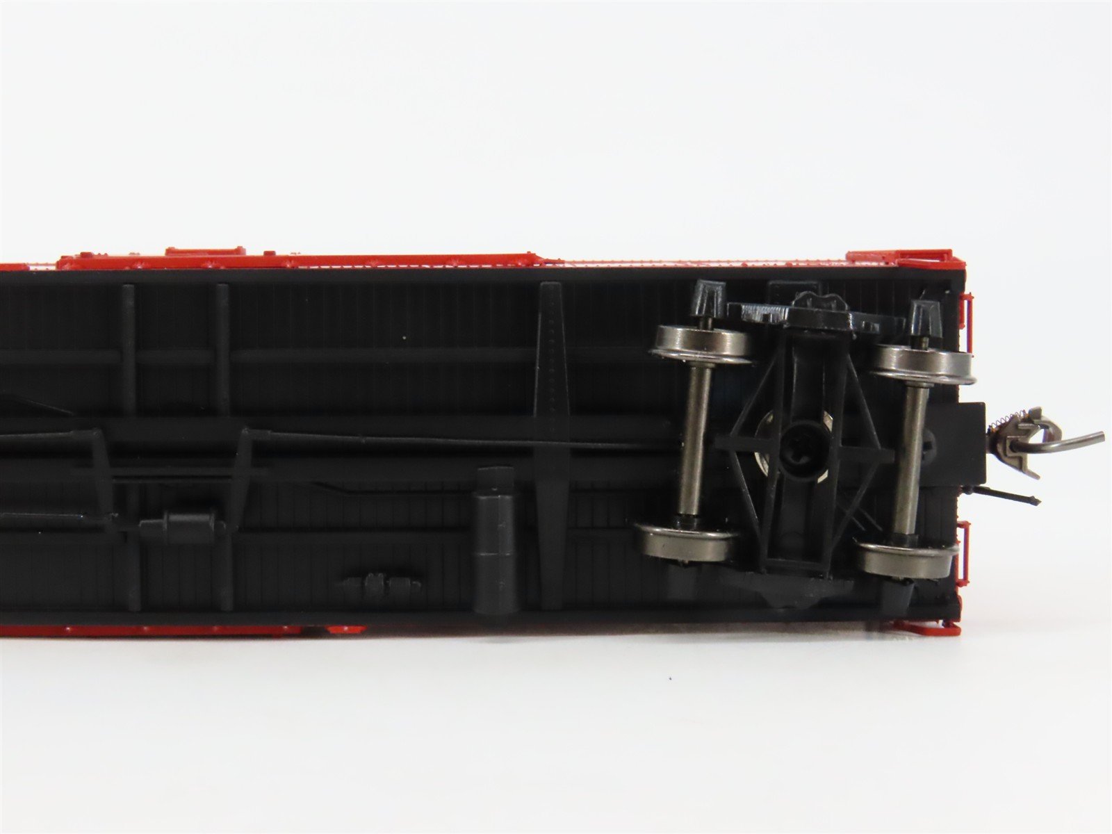 HO Scale InterMountain 37080-18 B&O Baltimore & Ohio Box Car 272685 RTR