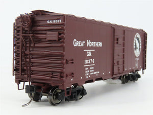 HO Scale InterMountain 46001-71 GN Great Northern 40' Box Car 18376 RTR