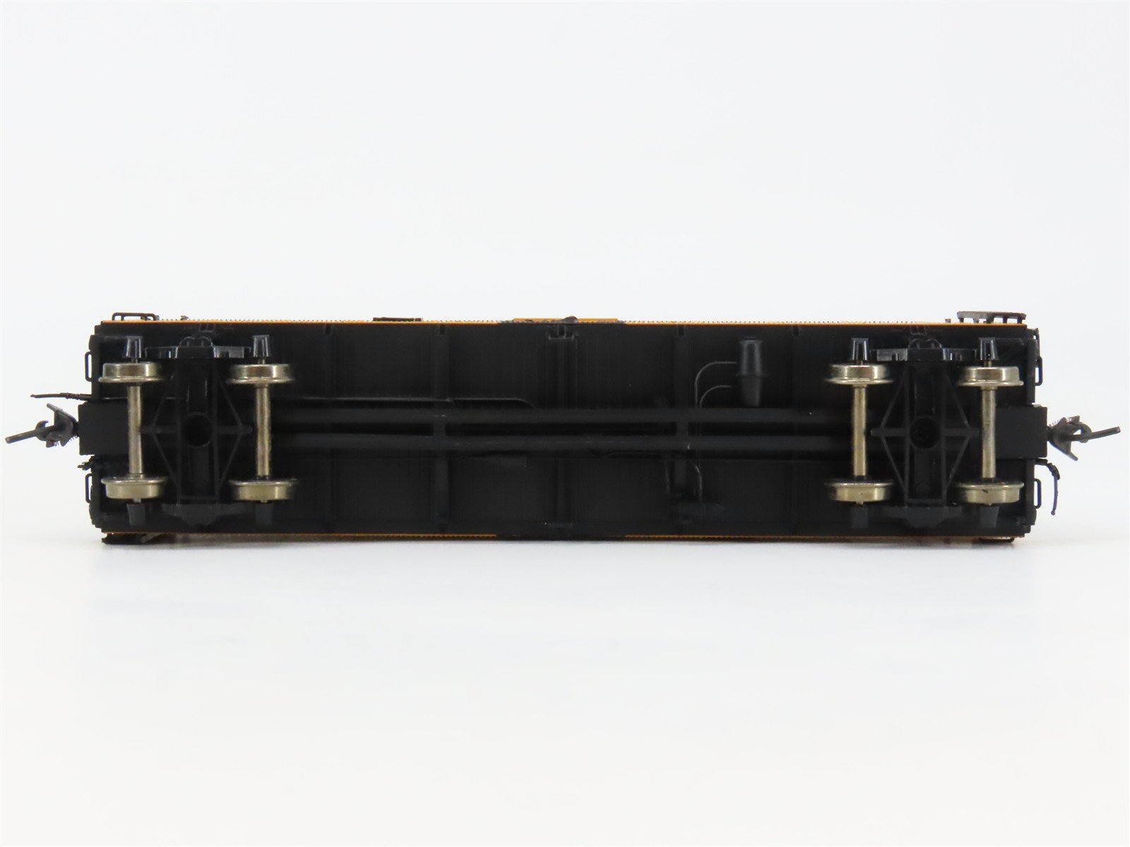 HO Scale InterMountain 46109-21 SFRD Santa Fe Reefer 32257 RTR
