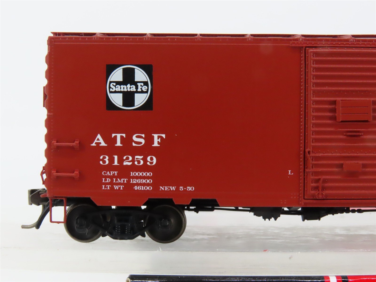 HO Scale InterMountain 45403-19 ATSF Santa Fe 40' PS-1 Single Door Box Car RTR