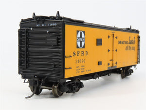 HO Scale InterMountain 46105-25 ATSF Santa Fe Reefer 31690 RTR