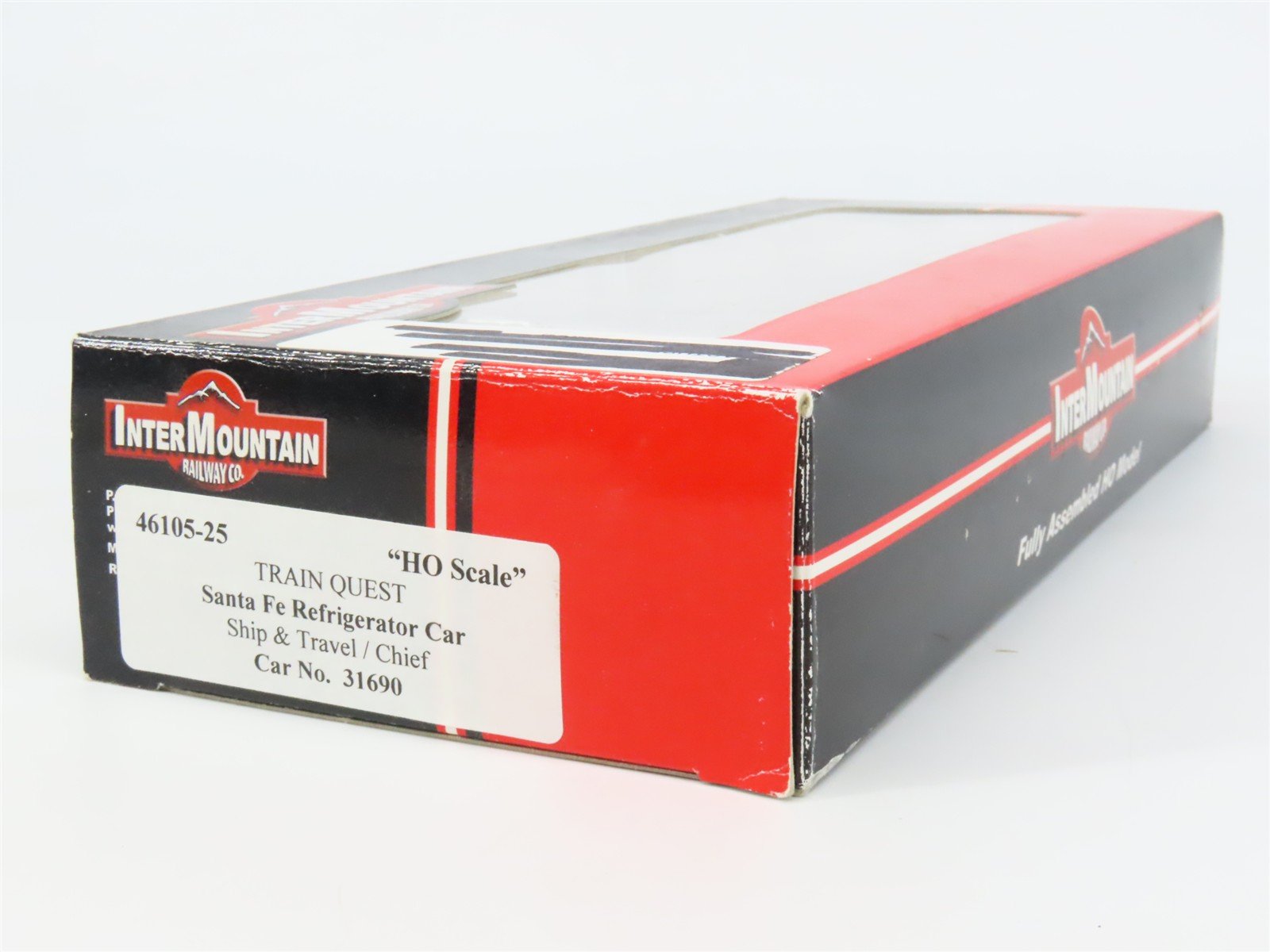 HO Scale InterMountain 46105-25 ATSF Santa Fe Reefer 31690 RTR