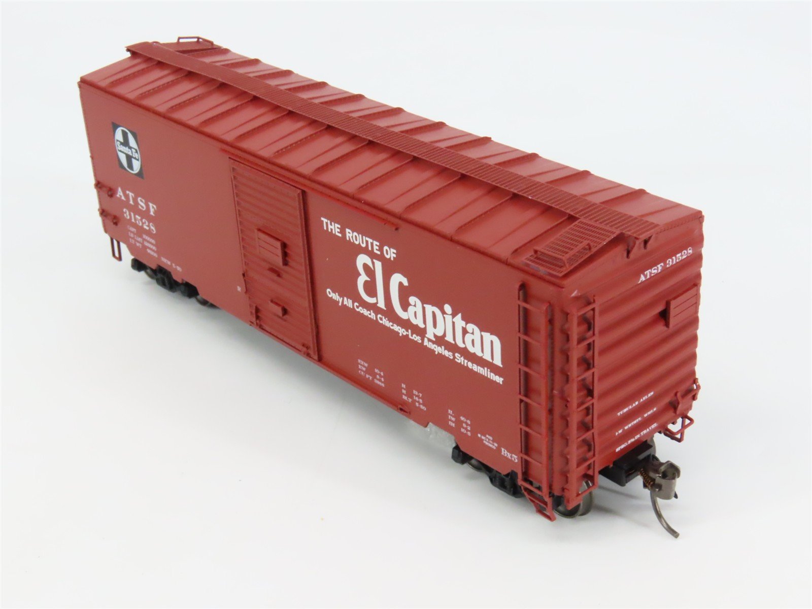 HO Scale InterMountain 45431-05 ATSF Santa Fe 40' PS-1 Box Car 31528 RTR