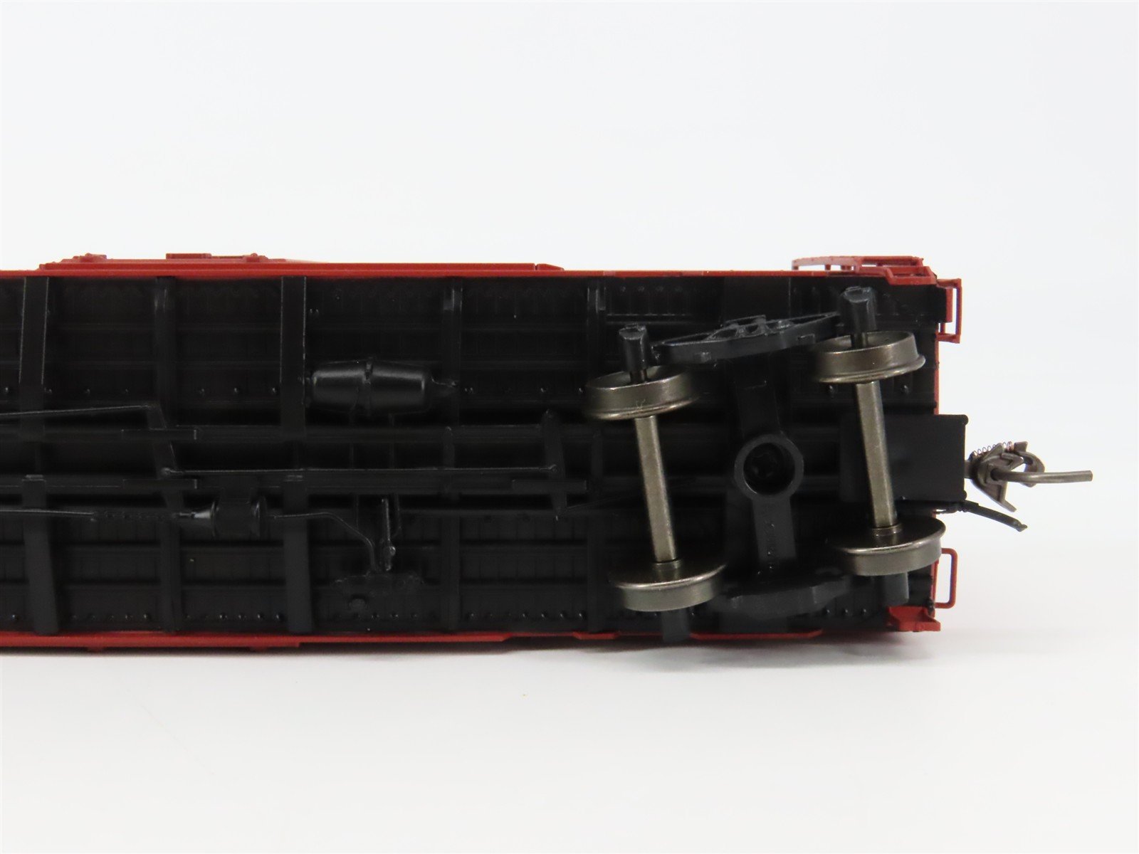 HO Scale InterMountain 45431-05 ATSF Santa Fe 40' PS-1 Box Car 31528 RTR