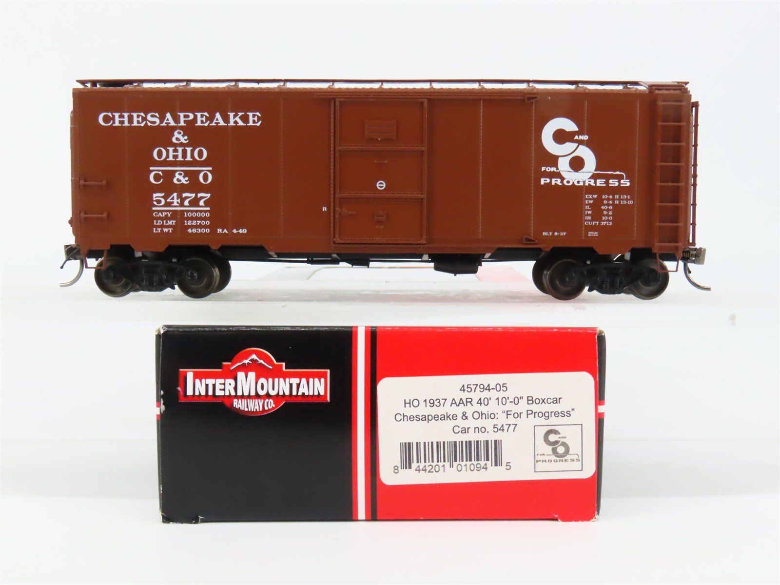 HO Scale InterMountain 45794-05 C&O Chesapeake & Ohio 40' Box Car 5477 RTR