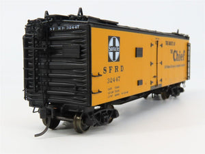 HO Scale InterMountain 46105-27 SFRD Santa Fe Reefer 32447 RTR