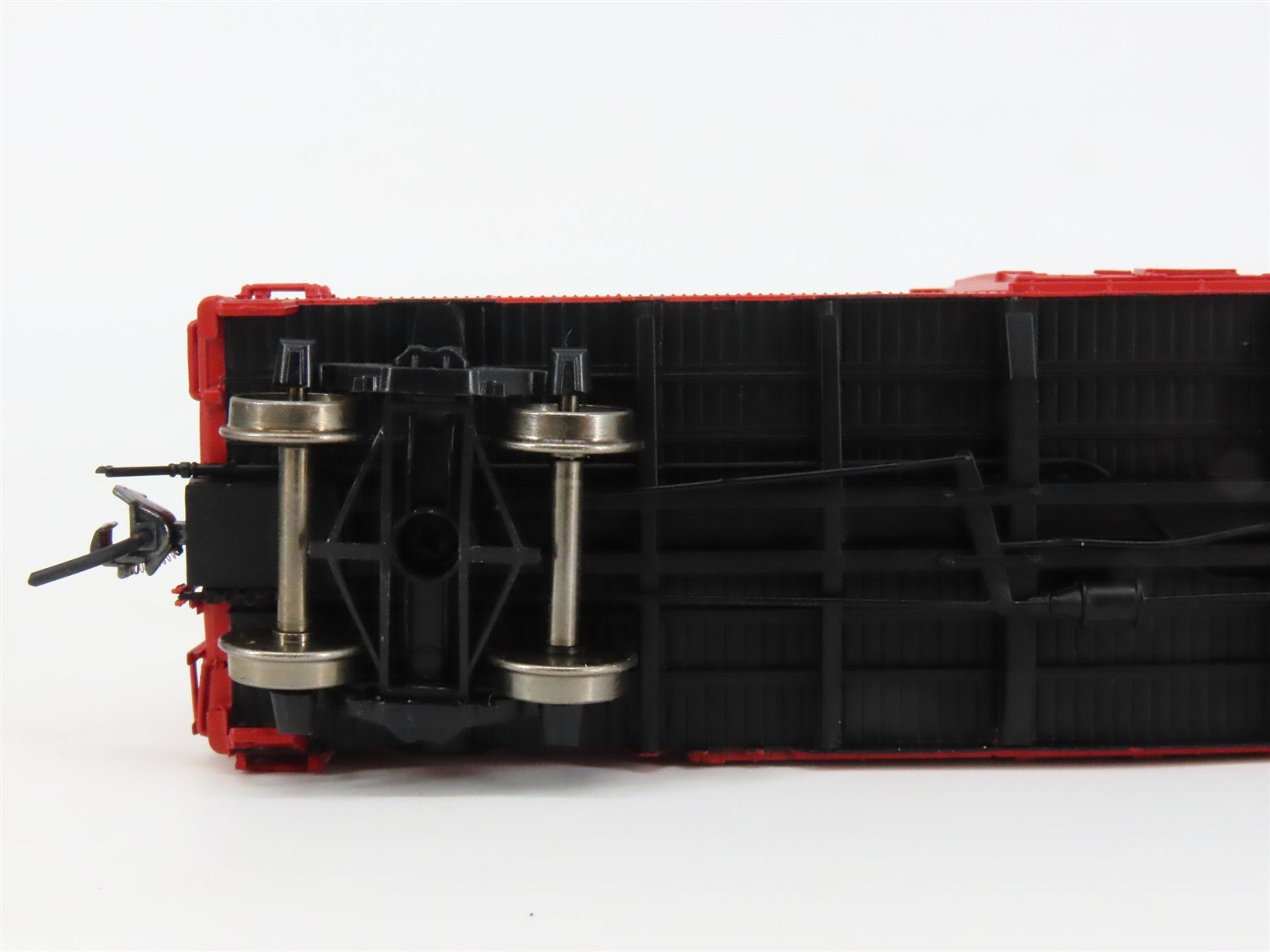 HO Scale InterMountain 46002-30 GN Great Northern 40' Box Car 19772 RTR
