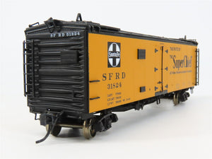 HO Scale InterMountain 185-46216D SFRD Santa Fe Reefer 31824 RTR