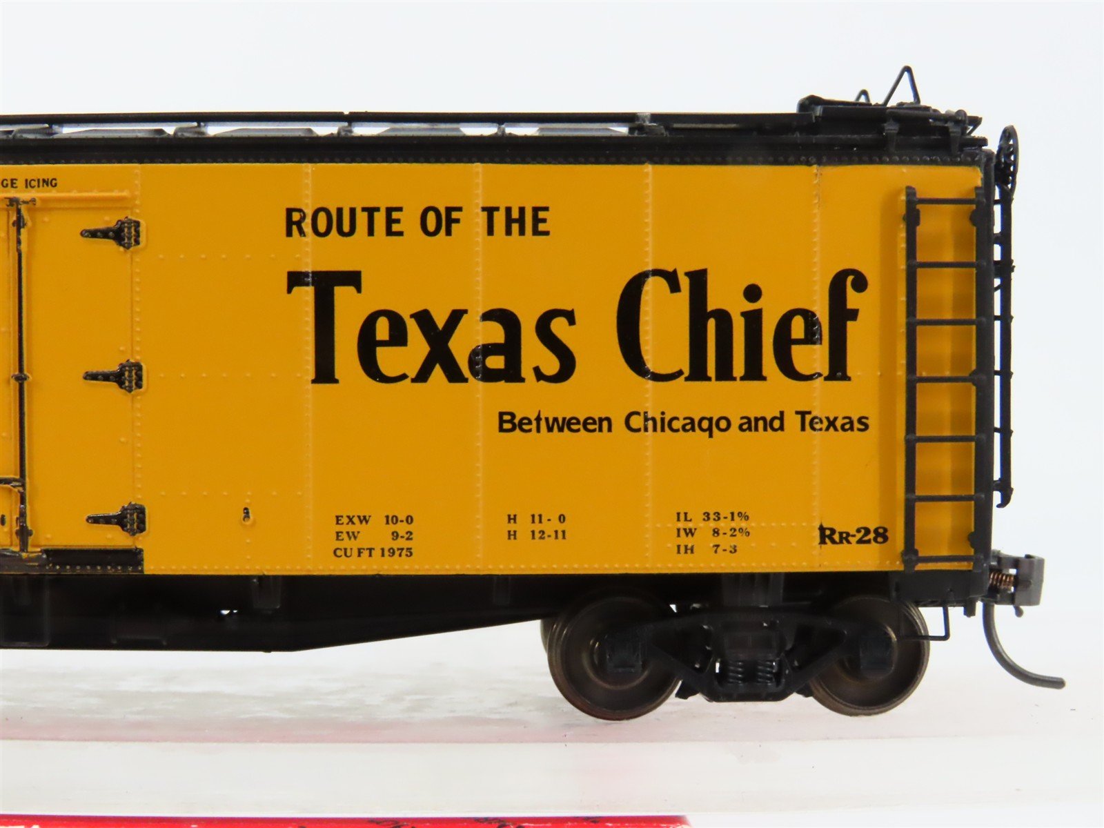 HO Scale InterMountain 46100TC-06 SFRD Santa Fe Reefer 35476 RTR