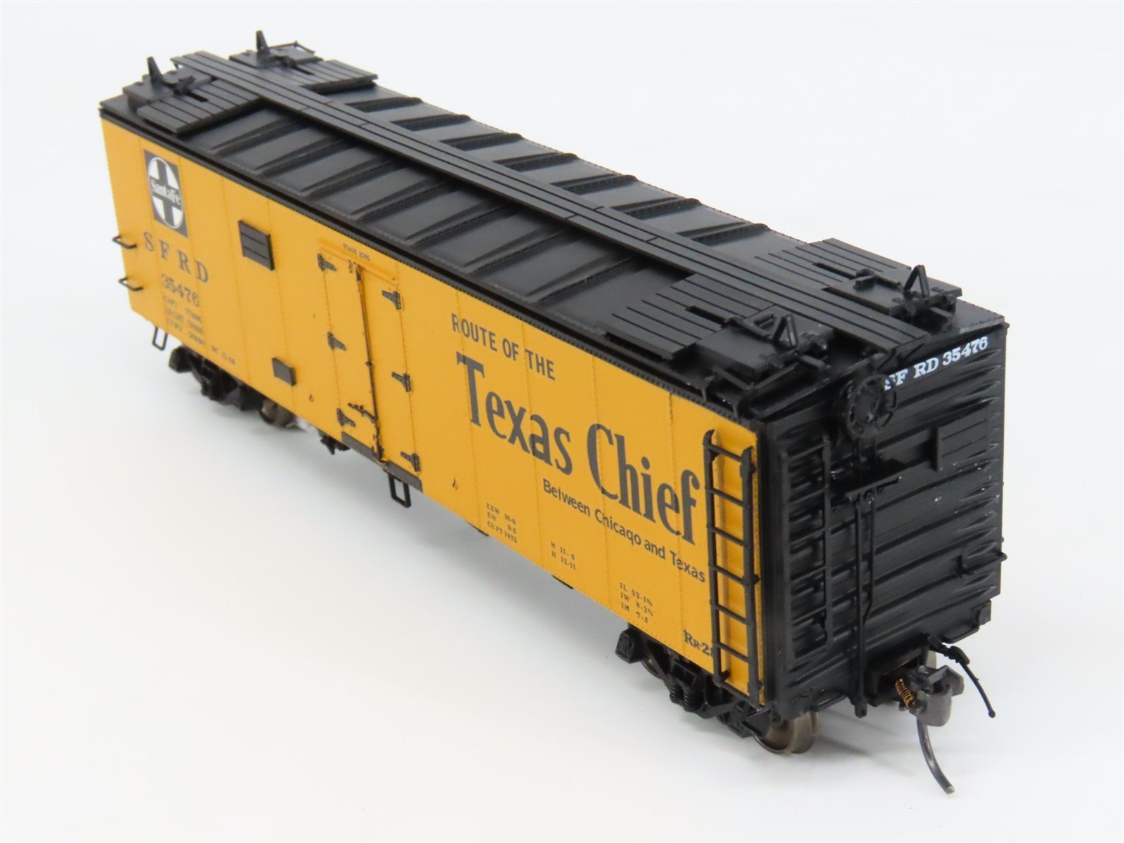 HO Scale InterMountain 46100TC-06 SFRD Santa Fe Reefer 35476 RTR