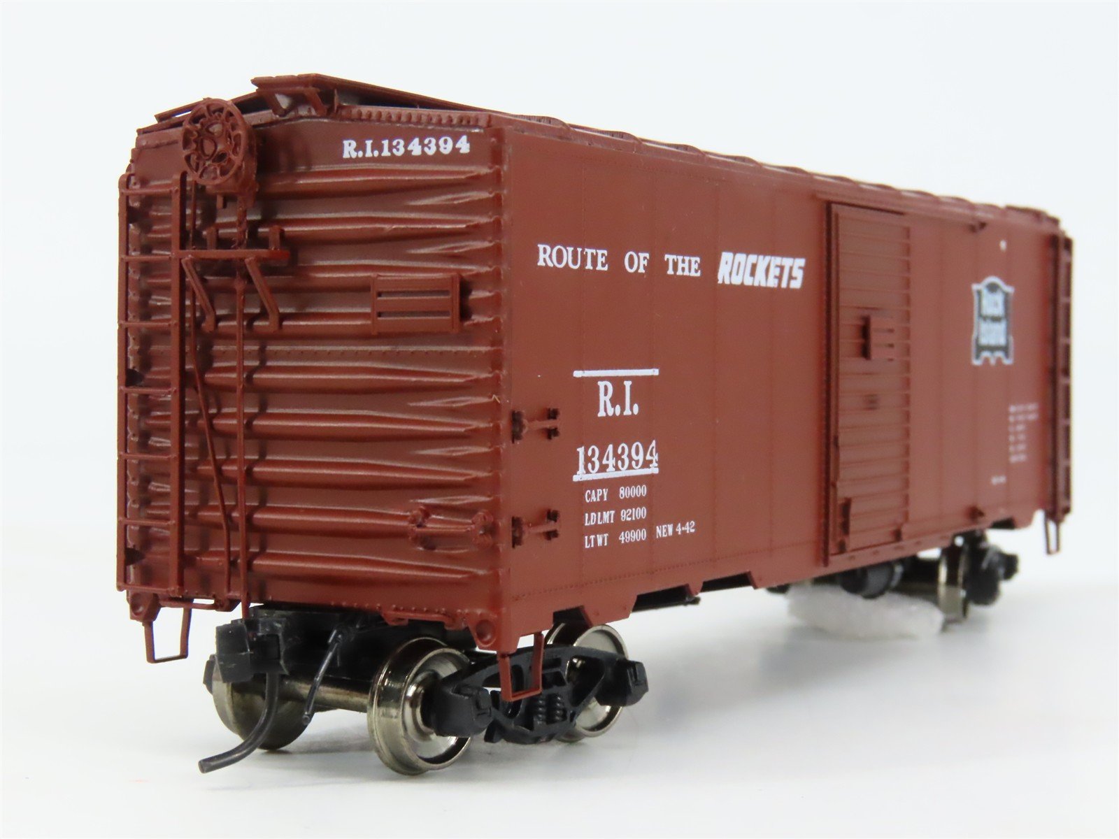 HO Scale InterMountain 45734-06 RI Rock Island 40' Box Car 134394 RTR