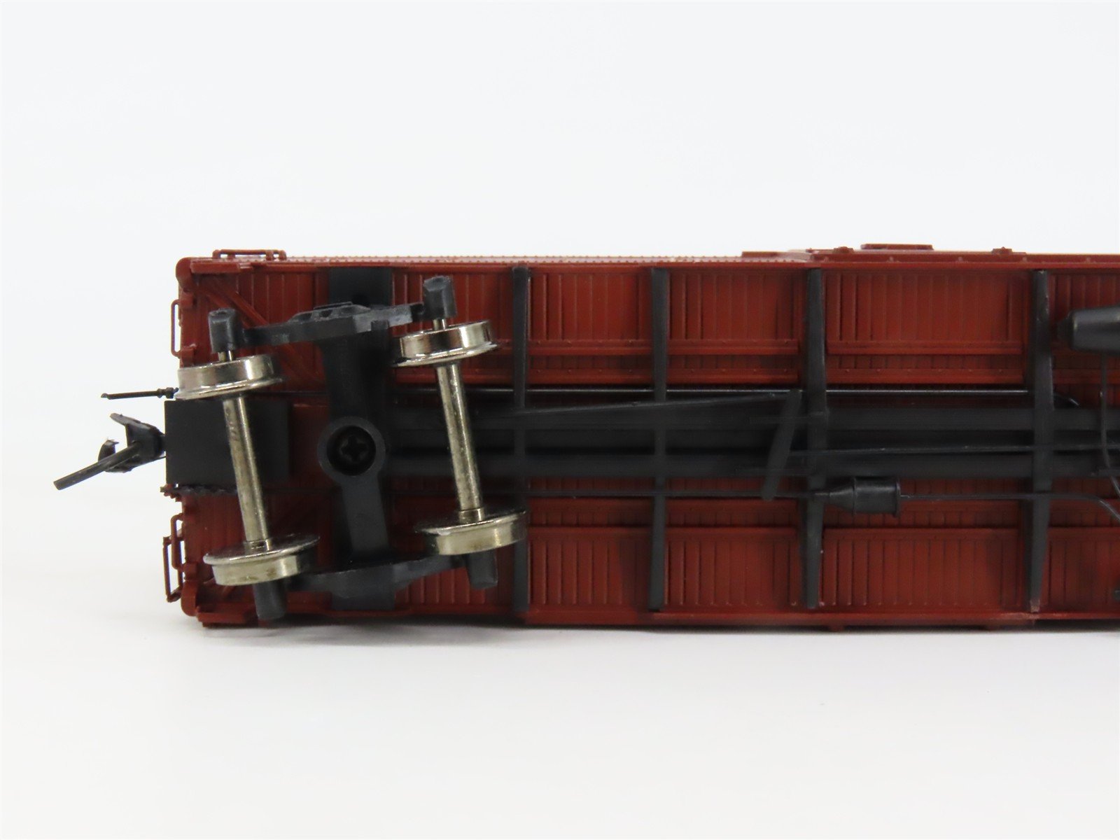 HO Scale InterMountain 45734-06 RI Rock Island 40' Box Car 134394 RTR