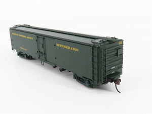 HO Scale Atlas 20001965 REX Railway Express Agency Express Reefer 6565 RTR