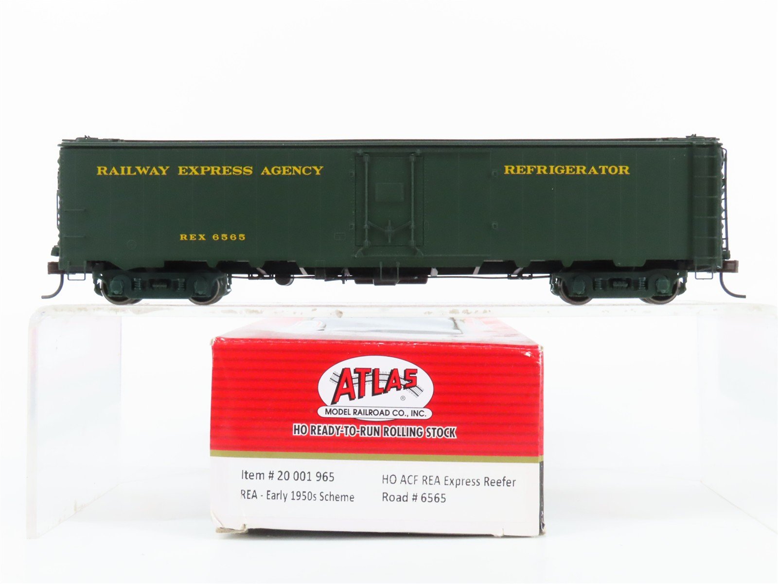 HO Scale Atlas 20001965 REX Railway Express Agency Express Reefer 6565 RTR
