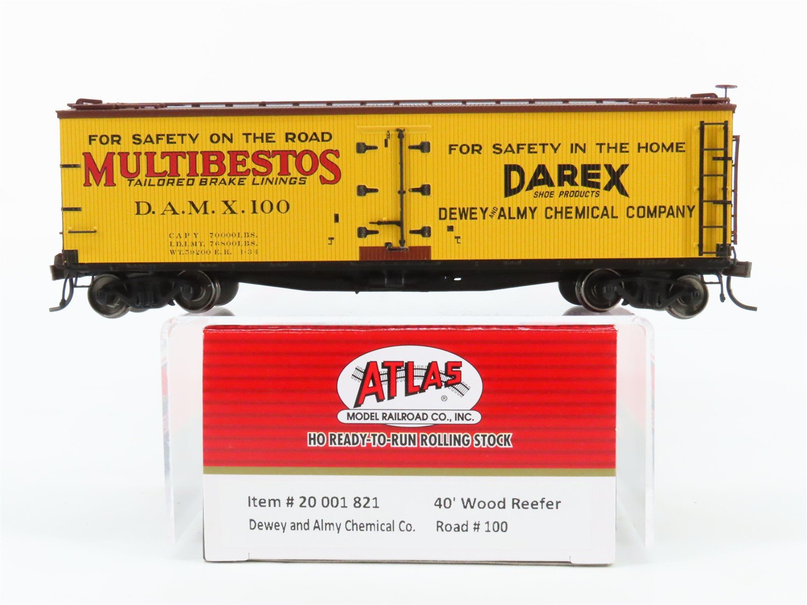 HO Scale Atlas 20001821 DAMX Dewey and Almy Chemical Co. 40' Reefer 100 RTR
