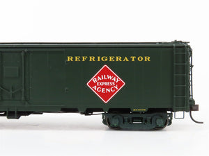 HO Scale Atlas 20001966 REX Railway Express Agency Reefer 6154 RTR