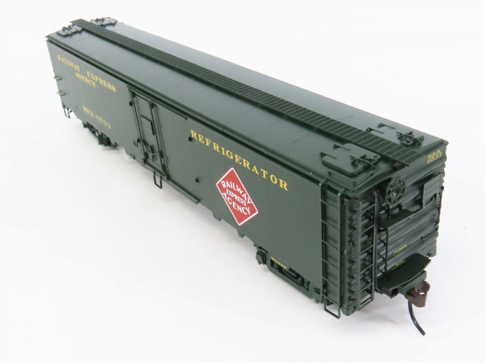 HO Scale Atlas 20003397 REX Railway Express Agency ACF Express Reefer 6533 RTR