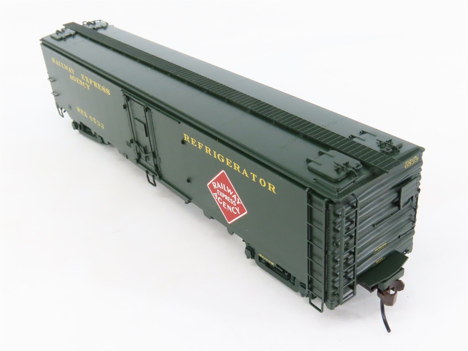 HO Scale Atlas 20003397 REX Railway Express Agency ACF Express Reefer 6533 RTR