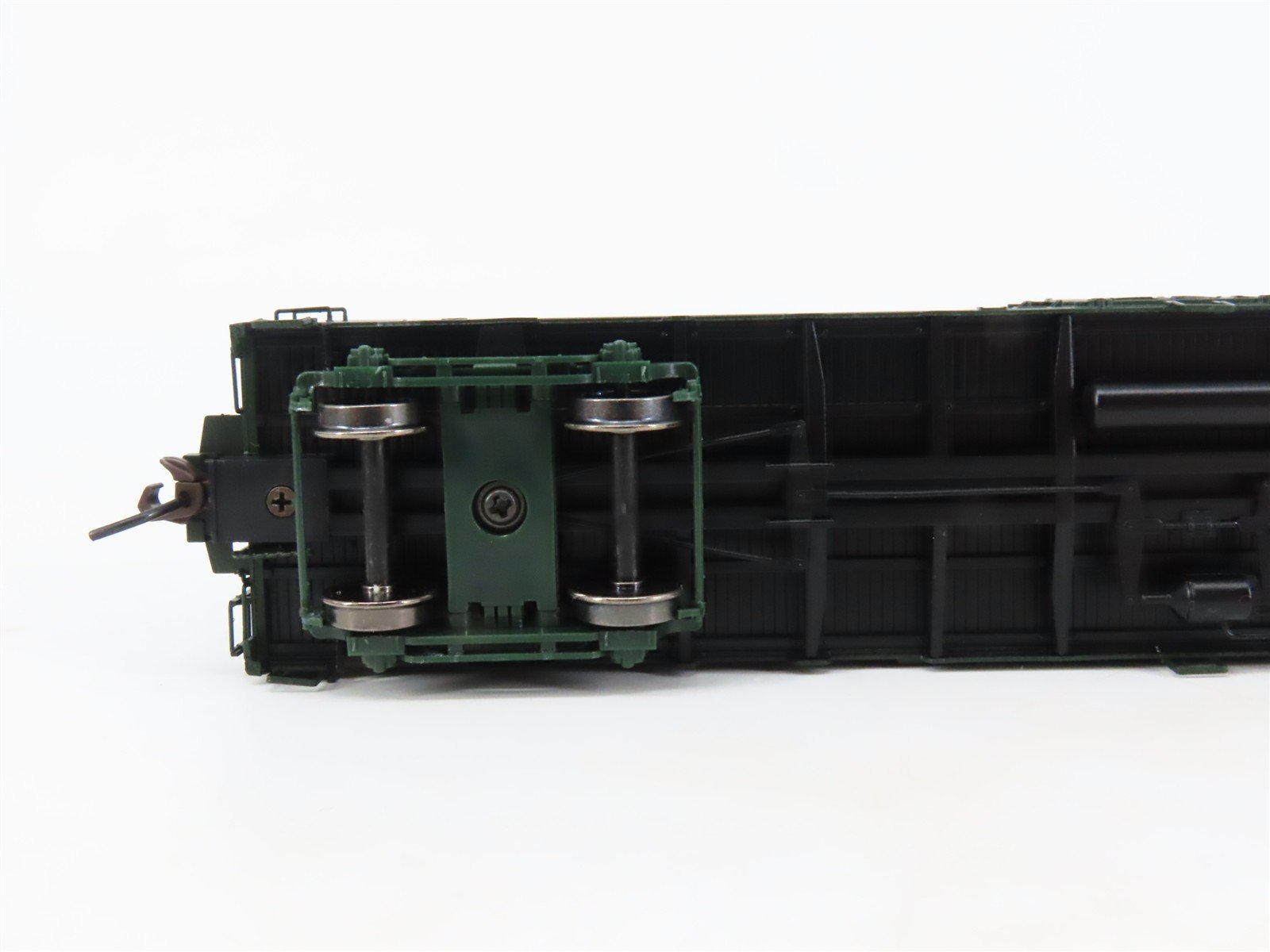 HO Scale Atlas 20003397 REX Railway Express Agency ACF Express Reefer 6533 RTR